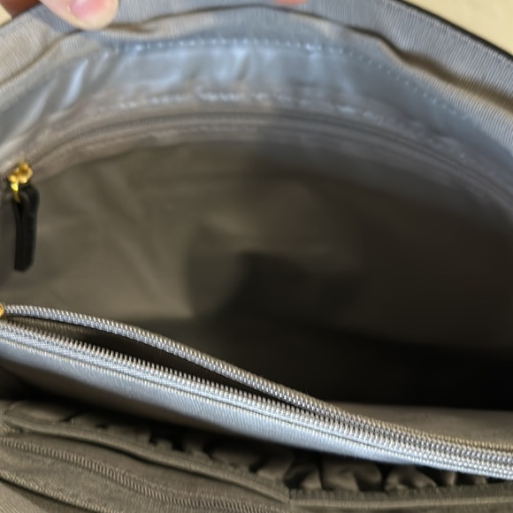 JOY & IMAN Leather Backpack with tassels - Picture 12 of 15